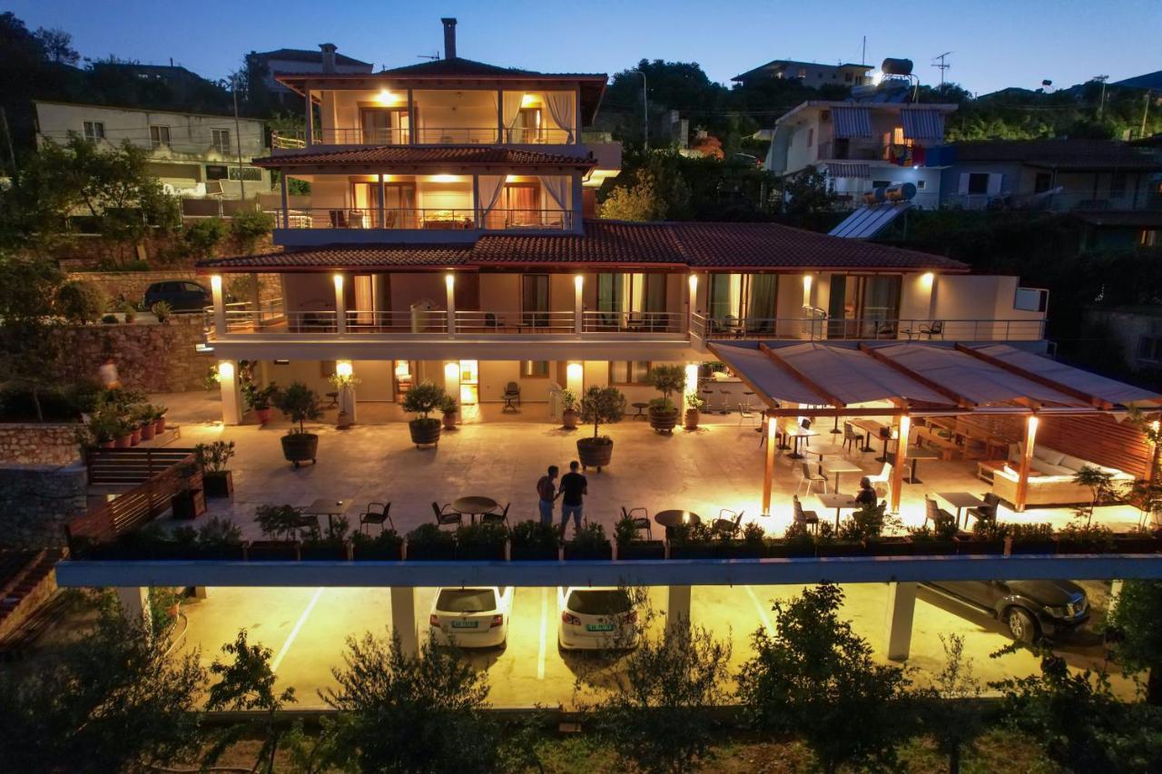 ヒマラ Royal 1967 Bed & Breakfast エクステリア 写真
