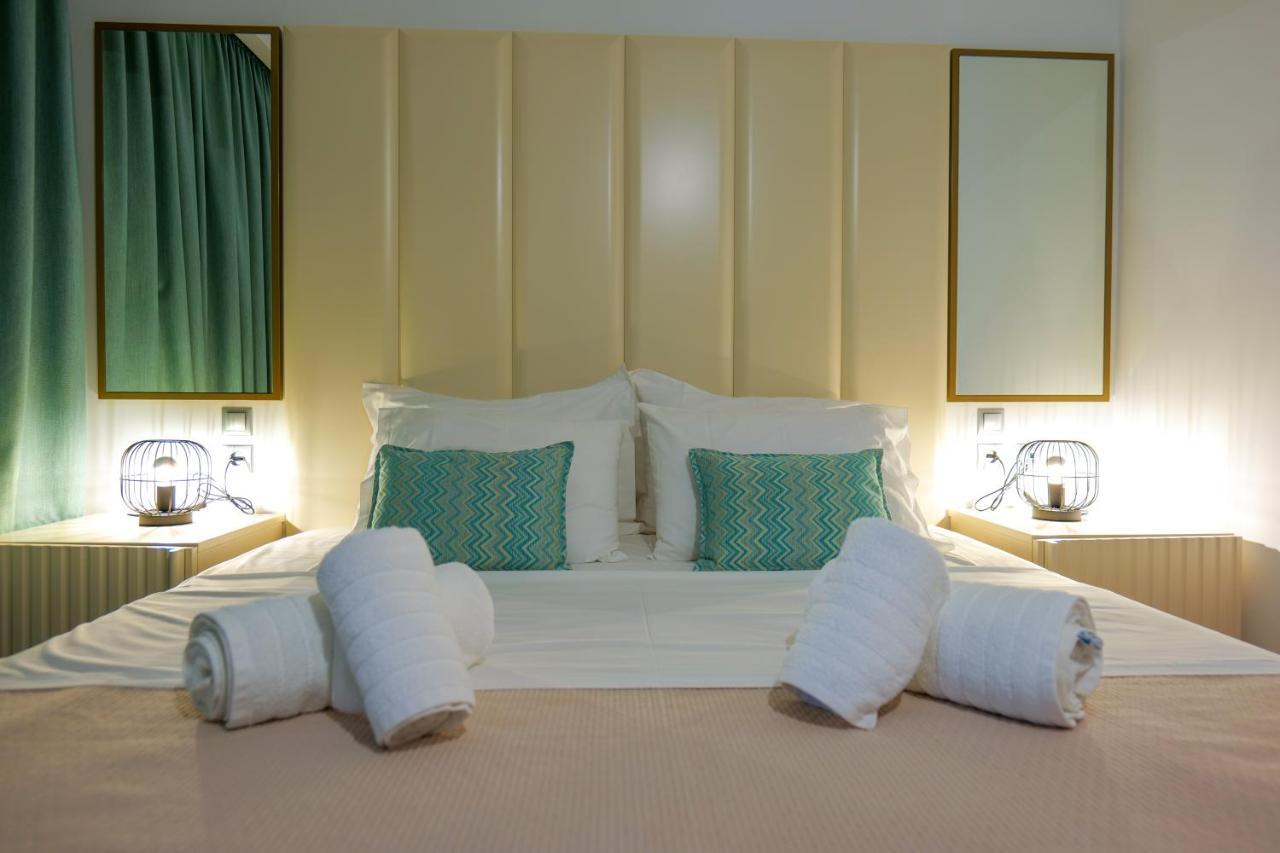 ヒマラ Royal 1967 Bed & Breakfast エクステリア 写真